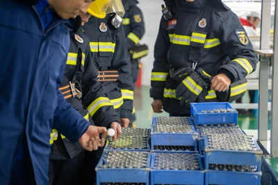Comment éteindre l’incendie d’une batterie au lithium ?